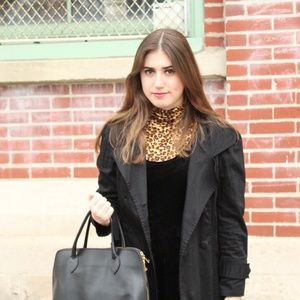 Meet your Posher, Emily
